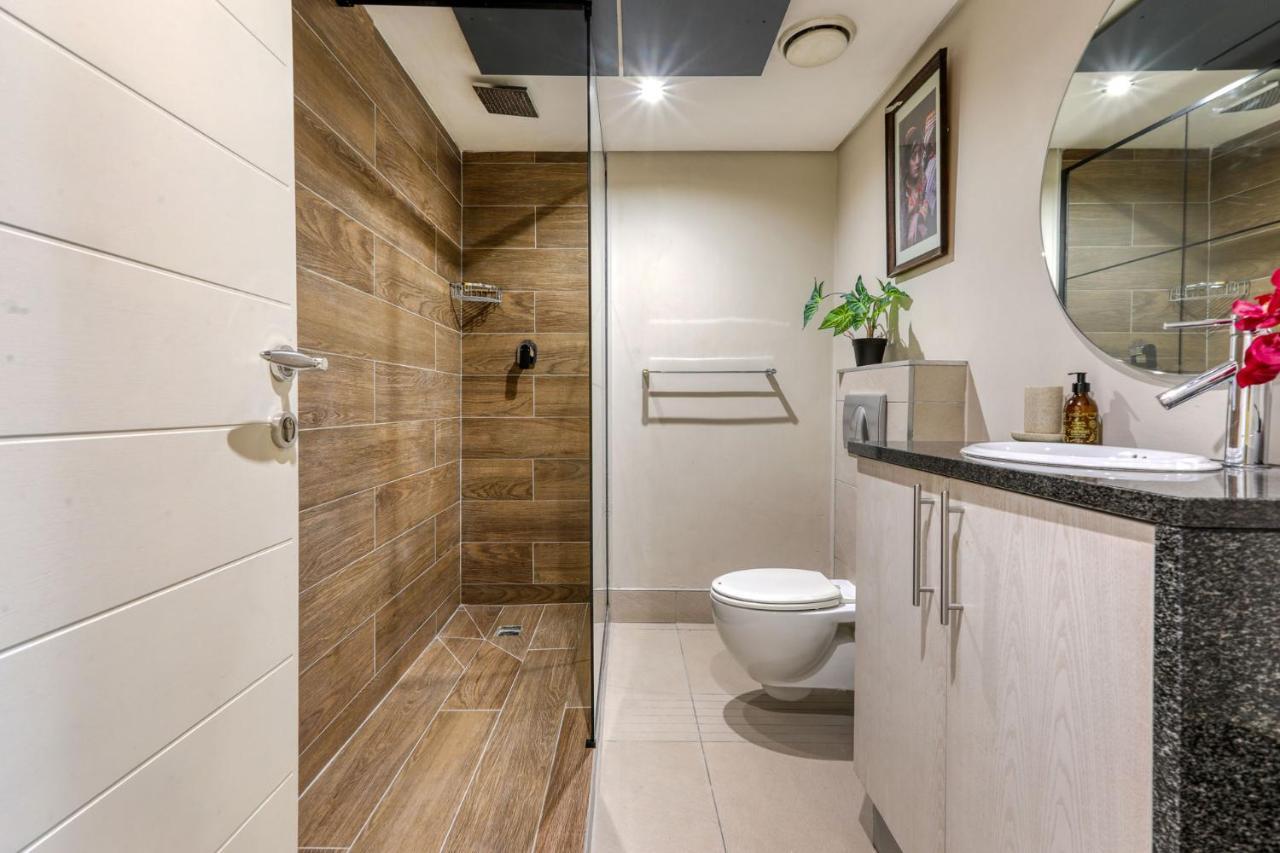 Authentic Cape Town Apartment Near The Waterfront Esterno foto