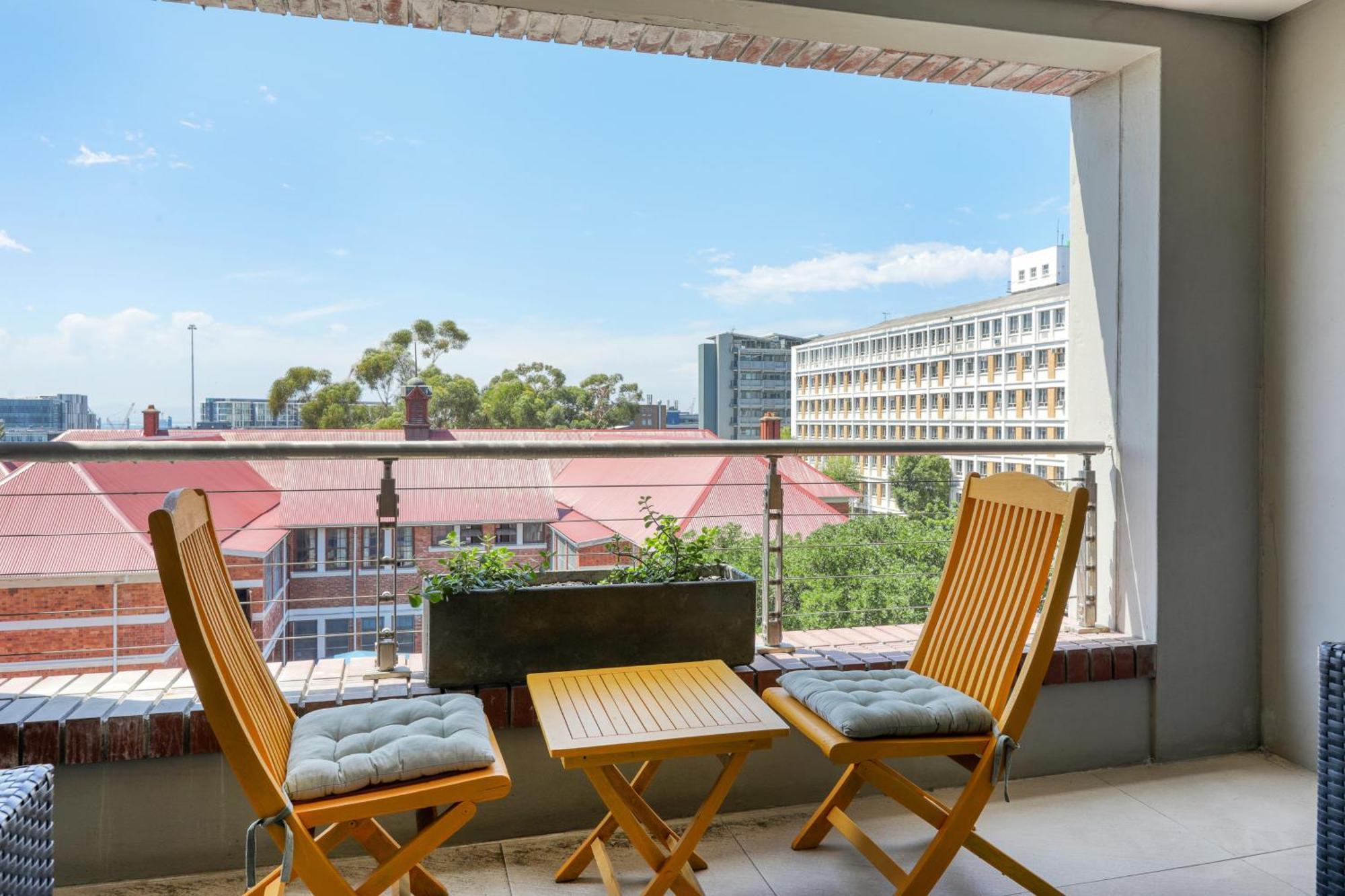 Authentic Cape Town Apartment Near The Waterfront Esterno foto